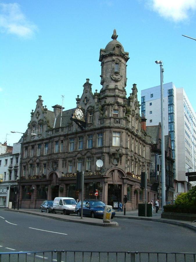 Hotel The Vines Liverpool Esterno foto