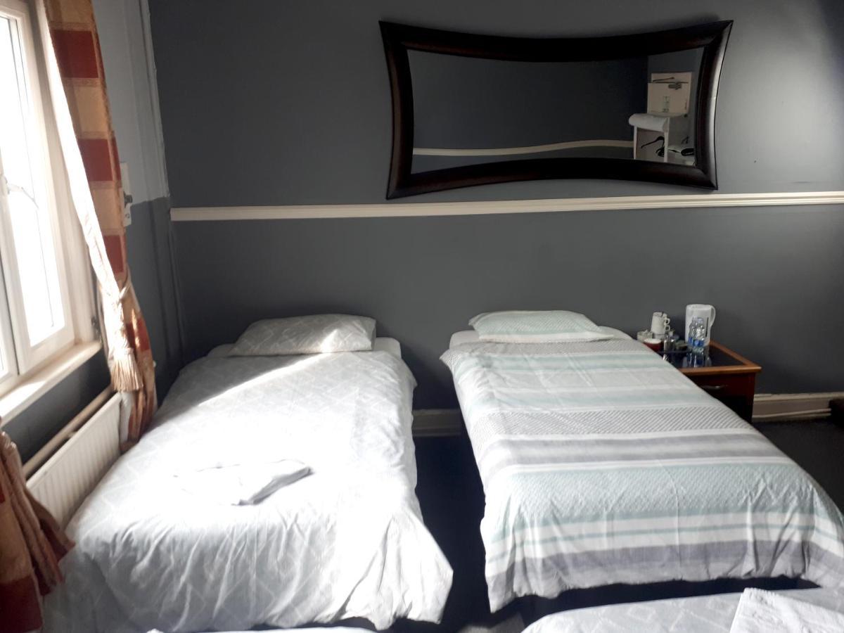 Hotel The Vines Liverpool Esterno foto